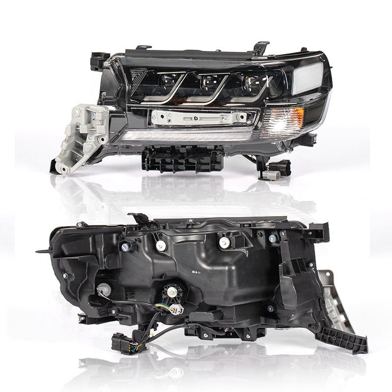 Modifioitu kolmesilm&auml;iset ajovalot autoon Toyota Land Cruiser LC200 2016 