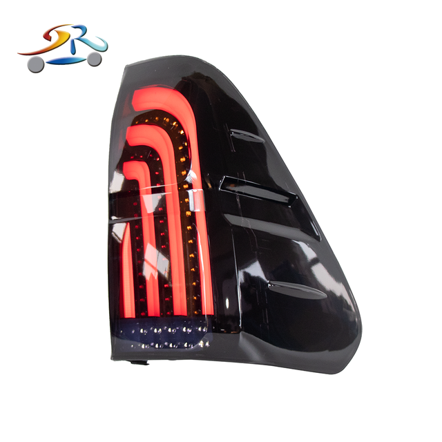 Lampu Ekor Dinaik Taraf untuk Toyota Hilux Revo 2016