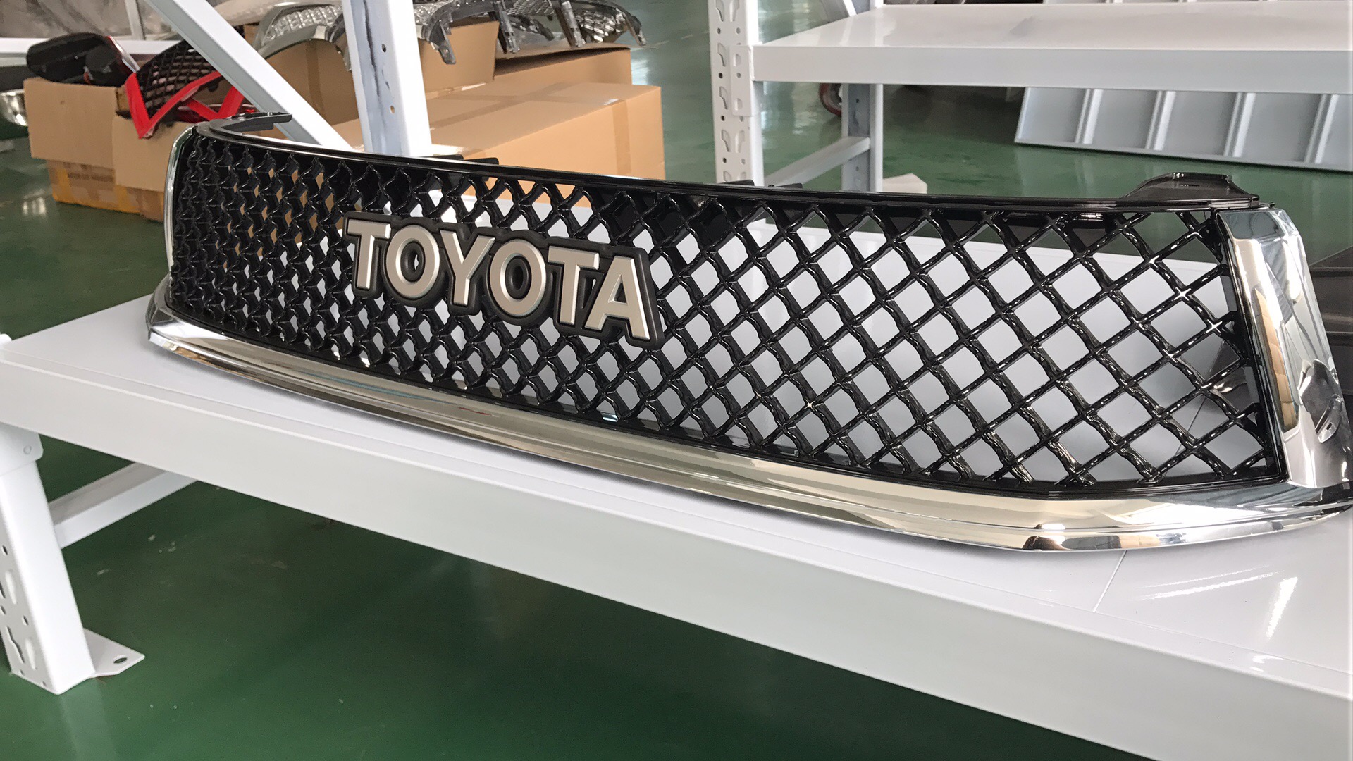 Toyota Hilux Revo 2016 Gyara Grille