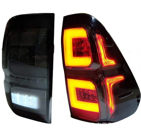 टोयोटा हिलक्स रेवो 2016 के लिए संशोधित टेल लैंप