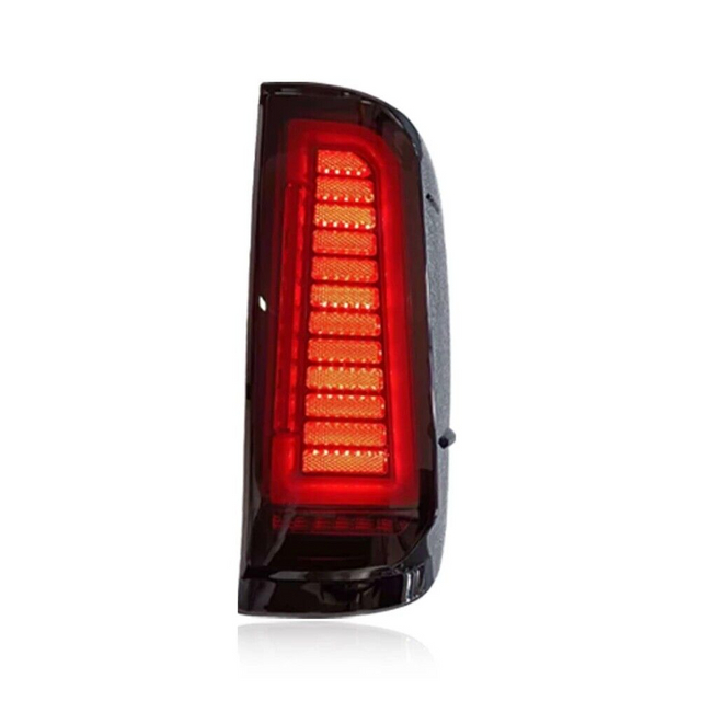 Toyota Hilux N70 Vigo Sıralı F&uuml;me Stop Lambaları 2012-2015