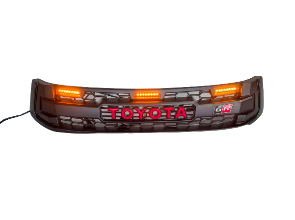 Werksseitiger Toyota Hilux Revo 2016, modifizierter GR-K&uuml;hlergrill 