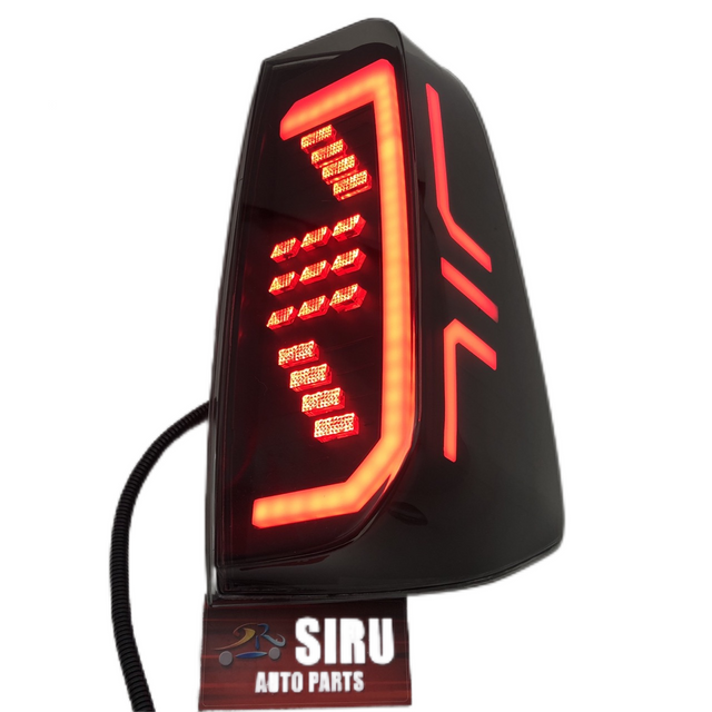 Voiture LED modifi&eacute; feu arri&egrave;re clignotant arri&egrave;re indicateur lampe frein feux arri&egrave;re pour Nissan Navara 2015-2016