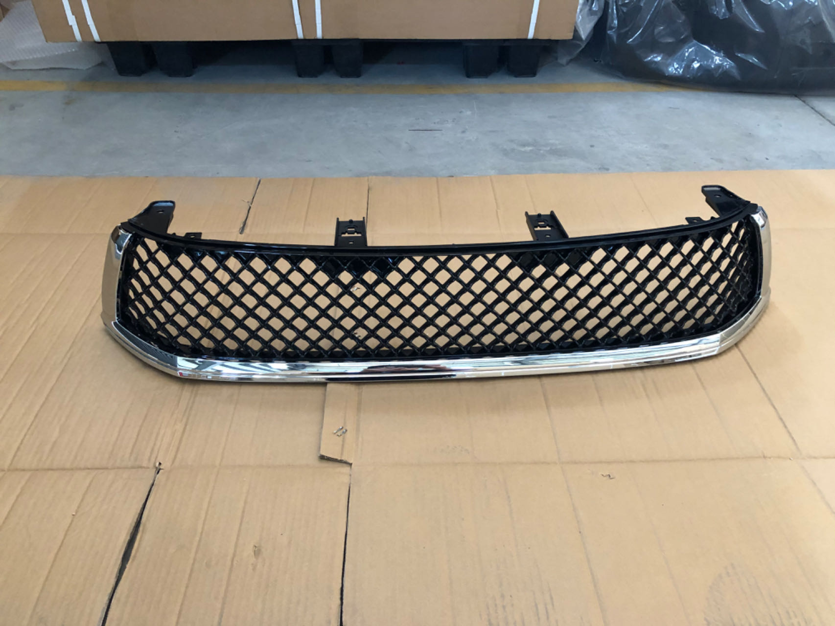 Toyota Hilux Revo 2016 Gyara Grille