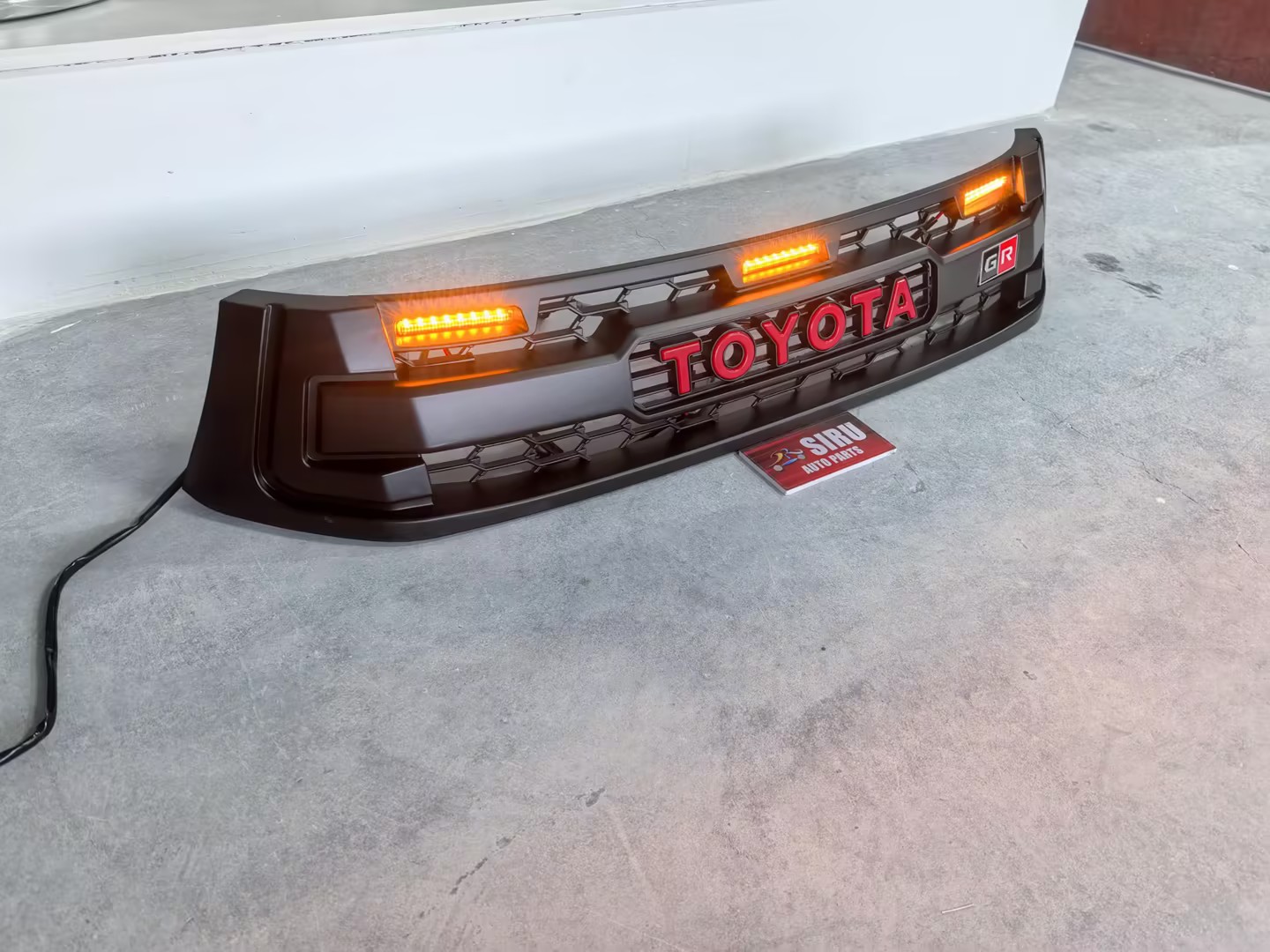 Bekalan Kilang Toyota Hilux Revo 2016 Modify GR Grille 
