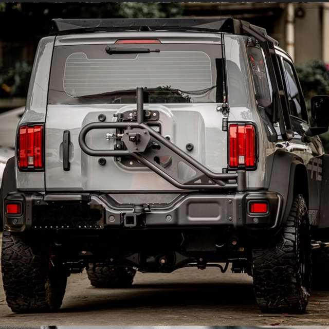 I-Heavy-Duty Rear Mount Spare Tire Carrier ye-TANK 300
