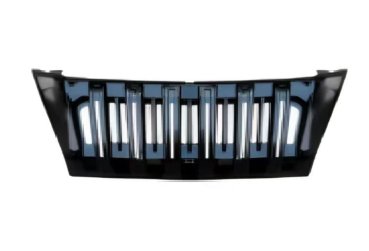 ʻO 2015 Toyota Fortuner i hoʻololi ʻia i mua o ka grille – Vertical Bar Design